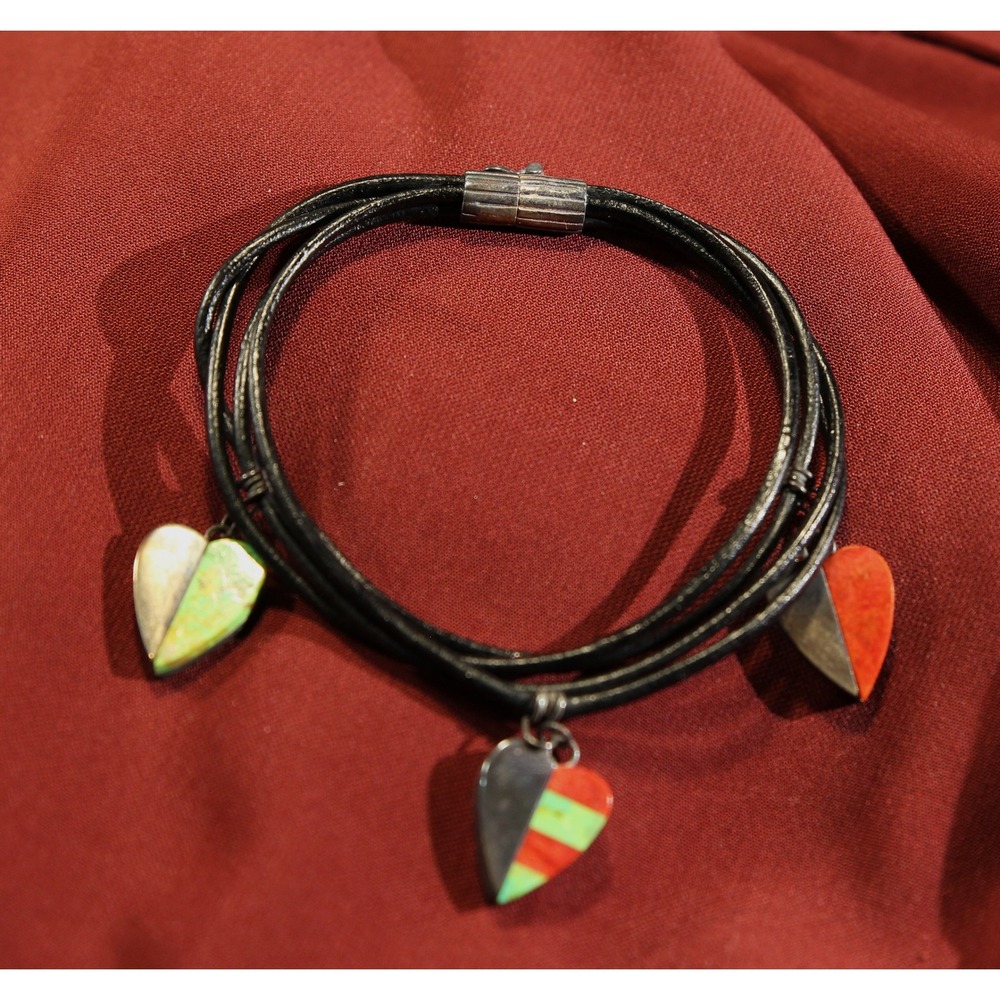 Jay King DTR Sterling Silver Three hearts Charm Black Leather Bracelet VTG.  A5